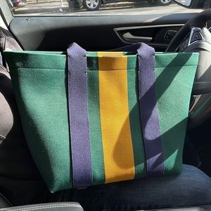 USED ROTHYS LARGE TOTE BAG W/ VANITY SET